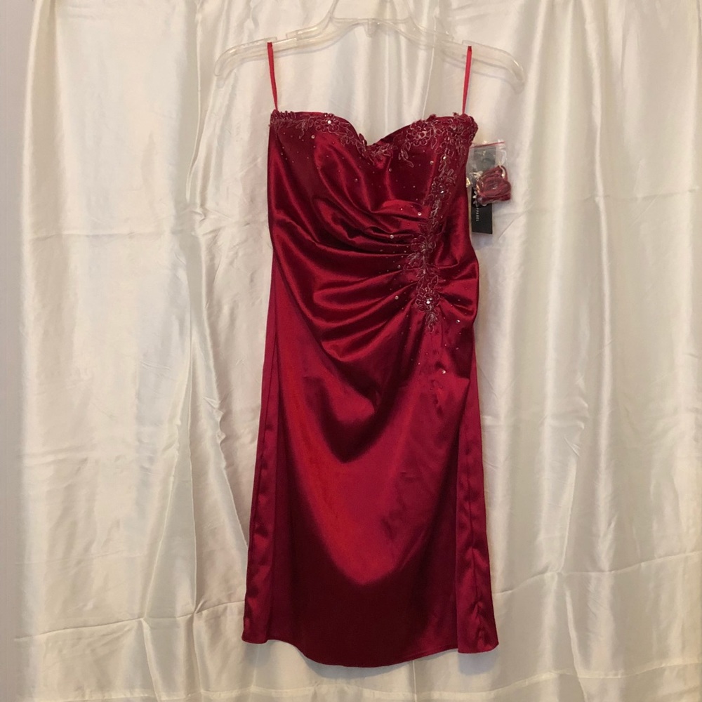 Red strapless satin party dress